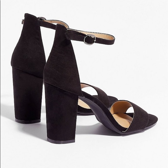 NWT Nasty Gal HappyToSeeYou Faux Suede Block Heels - Picture 3 of 5